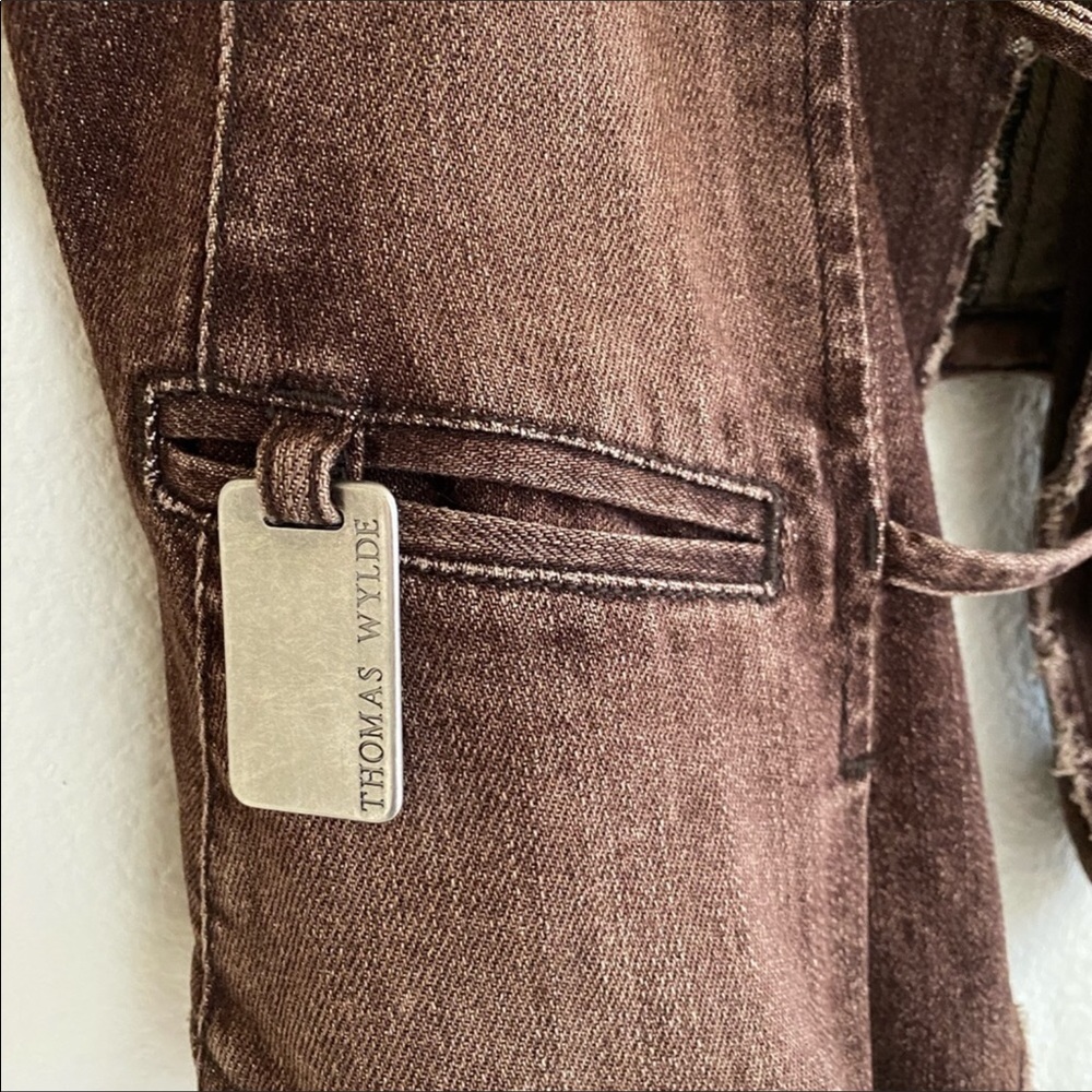 Thomas Wylie Brown Studded Skull Button Vest XS - Picture 4 of 8